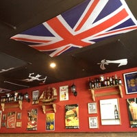 10/6/2012 tarihinde Marianita D.ziyaretçi tarafından Jolly Roger Pub'de çekilen fotoğraf
