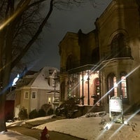 12/22/2016 tarihinde Ron C.ziyaretçi tarafından Mansion Hill Inn'de çekilen fotoğraf