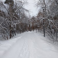 Photo taken at Основинский парк by Alexander B. on 3/15/2019