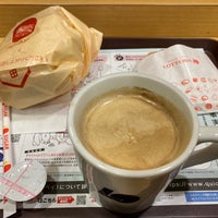 Photo taken at Lotteria by マチカネタンホイザ on 2/7/2020