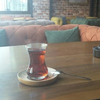 Foto diambil di Excellent Cafe &amp;amp; Nargile oleh Bülent Y. pada 10/28/2018