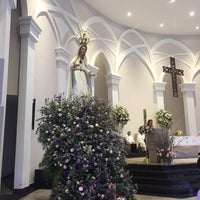 Photo taken at Santuário Nossa Senhora de Fátima by Beatriz T. on 5/13/2019