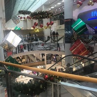 Foto scattata a Mall of Sofia da Kâmil A. il 12/16/2022