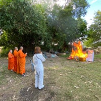 Photo taken at Wat Kaeo Phithak Charoen Tham by JaNniJiE J. on 10/24/2021