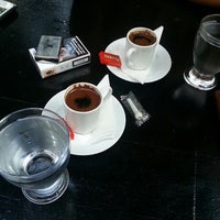 รูปภาพถ่ายที่ Don Kişot Cafe โดย Cansu A. เมื่อ 7/6/2013