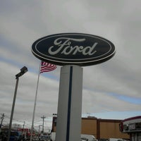 Photo prise au All American Ford Hackensack par Warren M. le3/2/2013