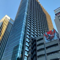 Photo taken at Sumitomo Fudosan Shinjuku Oak Tower by 自由人🍺⚽✈️🚄✈️ 　. on 4/19/2021