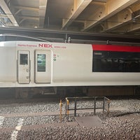 Photo taken at JR Platforms 3-4 by 自由人🍺⚽✈️🚄✈️ 　. on 8/23/2023
