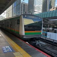 Photo taken at JR Platforms 7-8 by 自由人🍺⚽✈️🚄✈️ 　. on 12/1/2023