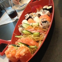 Photo taken at Hai-hai Sushi e Sashimi by Kelly O. on 7/6/2013