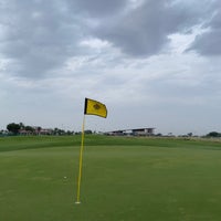 Foto diambil di Trump International Golf Club oleh مجيد pada 4/12/2024