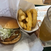 Photo taken at MOS Burger by 香 on 7/2/2021