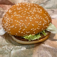 Photo taken at Burger King by Meaw.wong on 3/3/2021