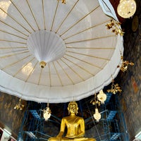 Photo taken at Wat Ratchanatdaram by Meaw.wong on 12/28/2023