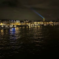 7/15/2023 tarihinde Talalziyaretçi tarafından Le Paris Grill - Tower Hill'de çekilen fotoğraf