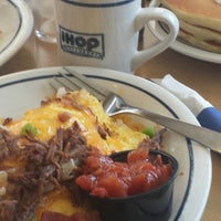 Ihop Fontana Ca