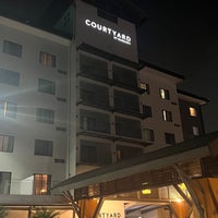 Photo taken at Courtyard by Marriott San Salvador by Sa L S. on 5/28/2023