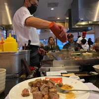 3/17/2022 tarihinde George H.ziyaretçi tarafından Sakura Teppanyaki and Sushi'de çekilen fotoğraf