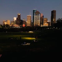 Photo taken at Allen Parkway Running Trail by Bruce on 3/7/2023
