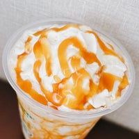 Photo taken at Starbucks by 葉月 on 4/7/2024