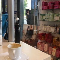 Photo taken at Coiffeur Renger by Gülay E. on 8/20/2014