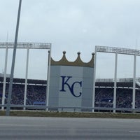 Снимок сделан в Kauffman Stadium пользователем Jordan W. 4/14/2013