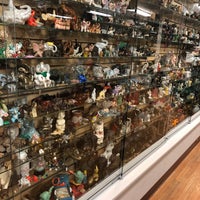 Photo taken at Mister Ed&amp;#39;s Elephant Museum &amp;amp; Candy Emporium by Karen T. on 4/7/2018
