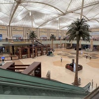 Foto tirada no(a) Galleria Mall por Abdul A. em 4/23/2024