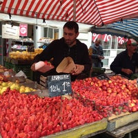 5/8/2013 tarihinde Fitriah B.ziyaretçi tarafından Viktor-Adler-Markt'de çekilen fotoğraf