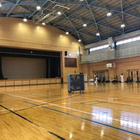Photo taken at 給田小学校 by おやじ on 8/25/2019