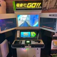 Das Foto wurde bei Game Nest Arcade von DadiP am 9/12/2023 aufgenommen