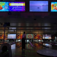 Photo taken at Del Mar Lanes by 🇸🇦 ي on 5/8/2023