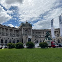 5/22/2024 tarihinde y satoziyaretçi tarafından Hofburg'de çekilen fotoğraf
