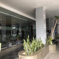 รูปภาพถ่ายที่ Hotel Neo Malioboro โดย Ngurah P. เมื่อ 10/22/2022