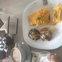 3/2/2018 tarihinde Gaby F.ziyaretçi tarafından Aroma Espresso Café'de çekilen fotoğraf