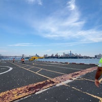 Photo taken at Downtown Manhattan Heliport by As .. on 9/8/2023