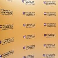 Foto diambil di Cambridge Judge Business School oleh AbdulRahman pada 11/26/2021