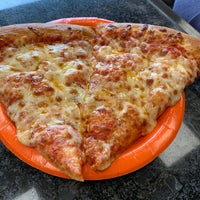 4/19/2019에 Jerry B.님이 Pudgies Pizza에서 찍은 사진