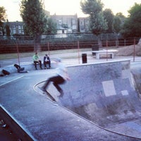Photo taken at Cantelowes Skatepark by Tristan N. on 9/3/2013