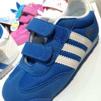 Adidas ブランドコアストア池袋 Posetitelej 372 Adidas ブランドコアストア池袋 Posetitelej 372