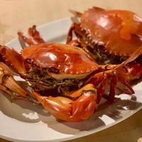 Photo taken at Ocean Green Restaurant &amp;amp; Seafood 海洋青海鲜楼 by Lye Hock C. on 9/9/2020