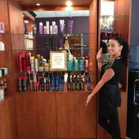 Foto diambil di Violette Salon &amp;amp; Beauty Bar oleh Violette Salon &amp;amp; Beauty Bar pada 9/17/2013