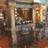 Photo prise au Shop The Tree House par Shop T. le7/22/2015