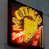 Foto tirada no(a) Mother Road Brewing Company por Megan R. em 2/21/2023