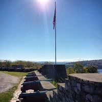 Foto tirada no(a) Fort Ticonderoga por April D. em 9/29/2013
