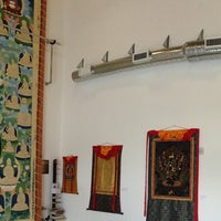 รูปภาพถ่ายที่ Tibetan Gallery &amp;amp; Studio โดย Tibetan Gallery &amp;amp; Studio เมื่อ 9/4/2015