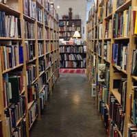 10/20/2014にSienna K.がDaedalus Booksで撮った写真