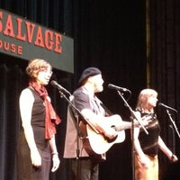 Photo taken at Freight &amp;amp; Salvage Coffeehouse by Arlene on 7/3/2013