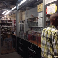 Photo taken at Paretti&amp;#39;s Liquor Store by Koushi K. on 7/30/2014