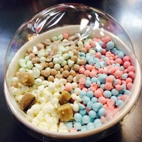 Photo taken at dippin&amp;#39; dots by Елена✨ Т. on 7/26/2014